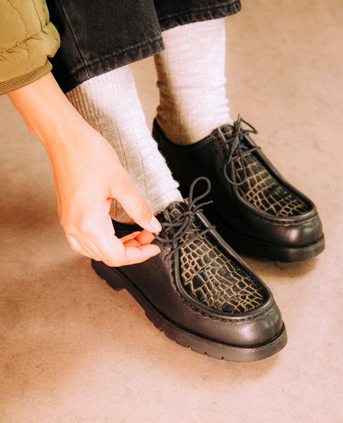 Leather Lug Sole Derby Shoes | PADRINI L Black – Kleman