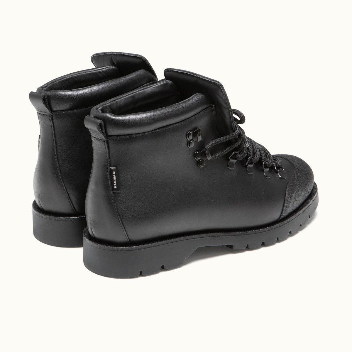 SERAC BLACK